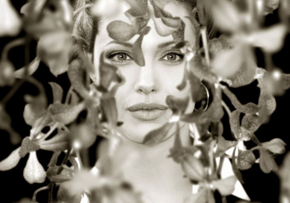 Анджелина Джоли