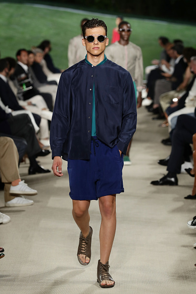 Giorgio Armani весна-лето 2022