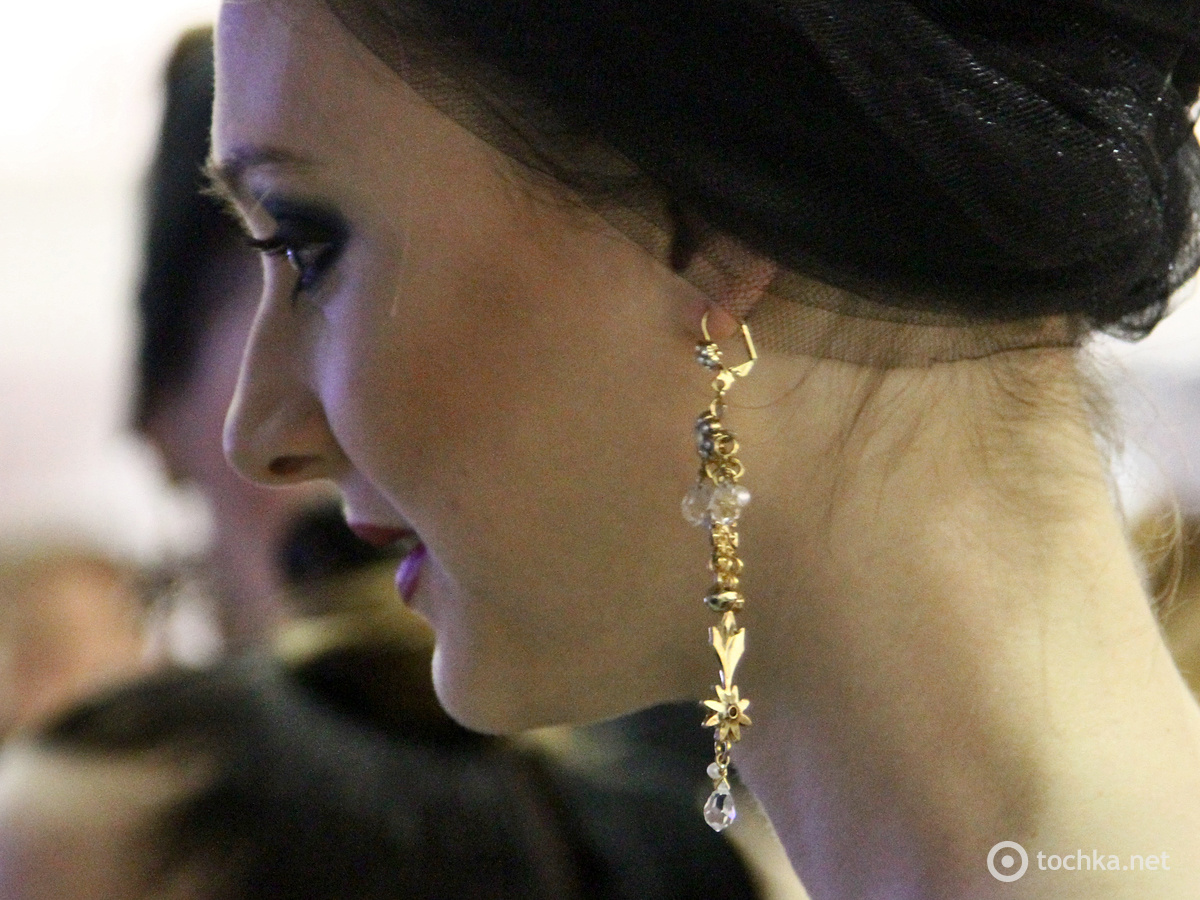 Бэкстейдж третьего дня UFW: OLENA DATS’ 