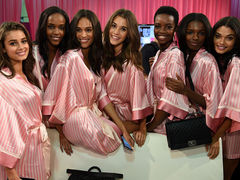 Тренування моделей Victoria's Secret