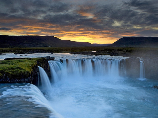 Цікаві місця Ісландії: Dettifoss Falls