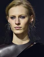 Б'юті-образ моделей з показу Lanvin Осінь 2015