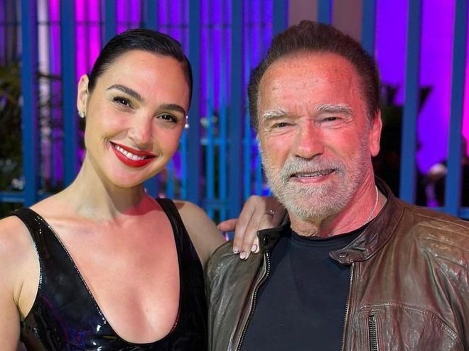 Арнольд Шварценеґґер заінтригував публіку зустріччю з Ґаль Ґадот