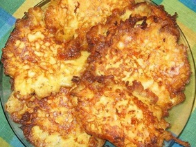 Морковно-сырные оладьи Морковно-сырные оладьи