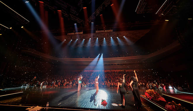 Концерт НеАнгелов во Дворце "Украина"