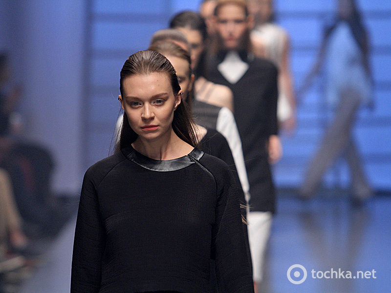 Показ ANTON BELINSKIY