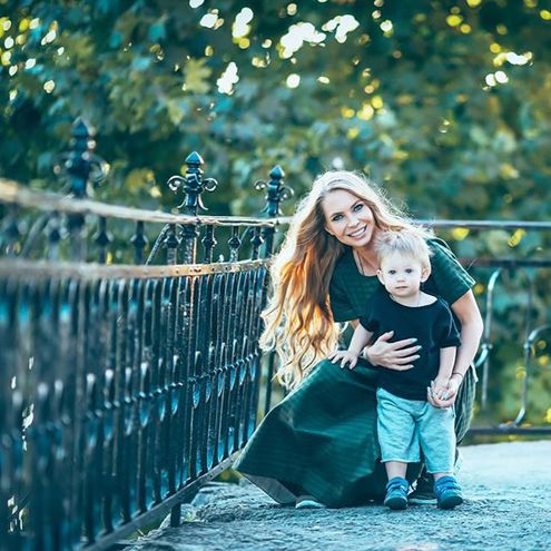 Жена Стаса Пьехи с сыном