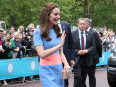 Модная обувь 2016: с чем Кейт Миддлтон носит бежевые лодочки