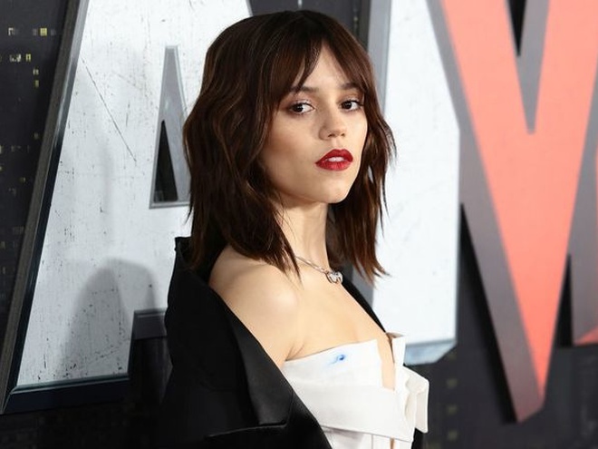 Зірка «Венздей» Дженна Ортега поділилася списком своїх улюблених фільмів жахів