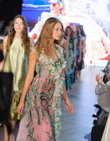 UFW SS 2017: коллекция Couture De Fleur