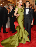 Лучшие платья 2013 года Лучшие платья 2013 года