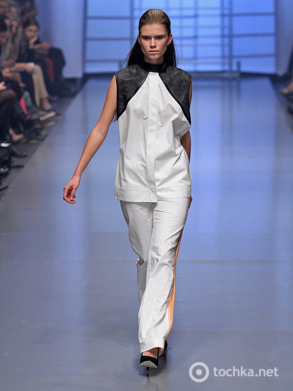 Показ ANTON BELINSKIY