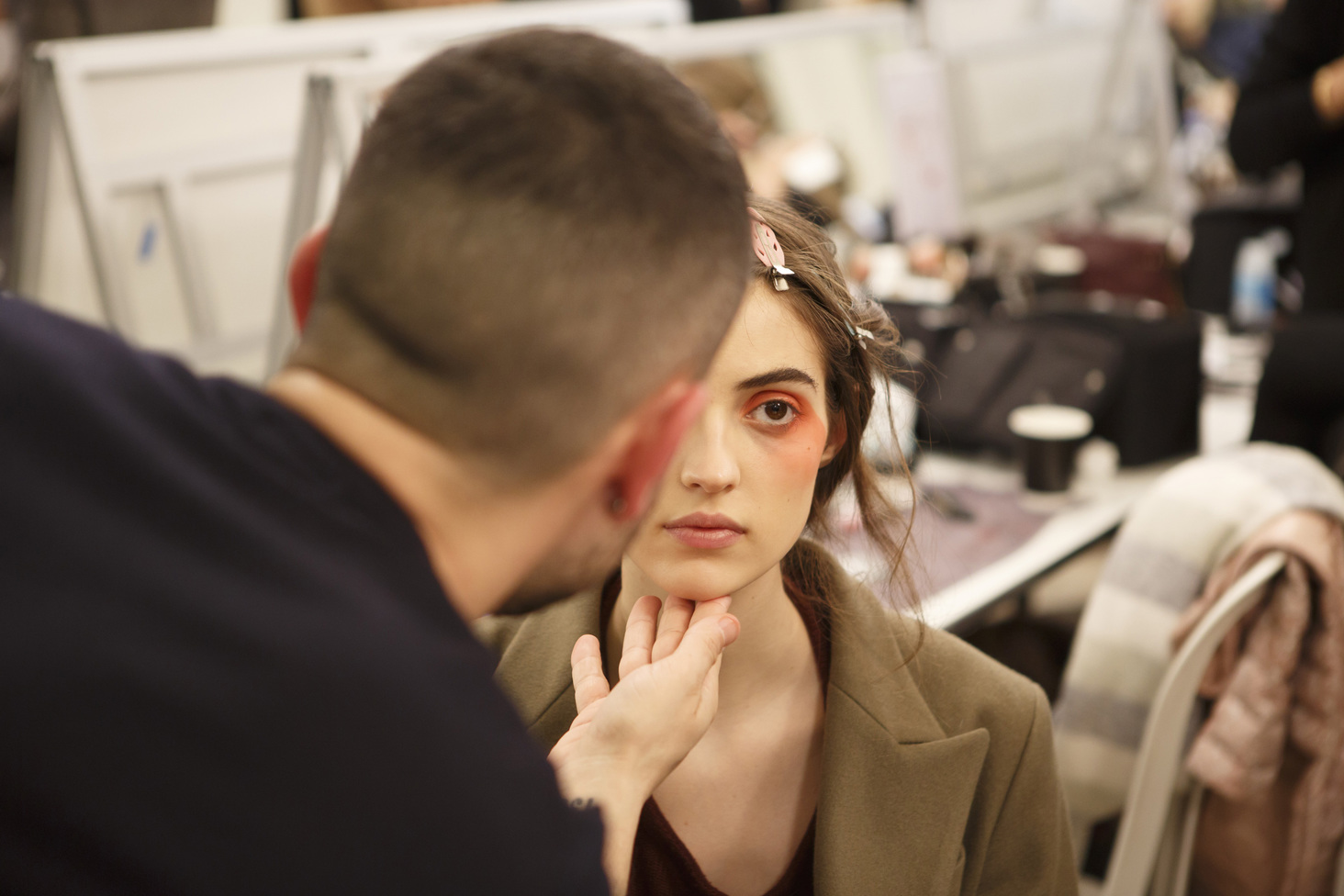 Giorgio Armani Prive заплакані очі