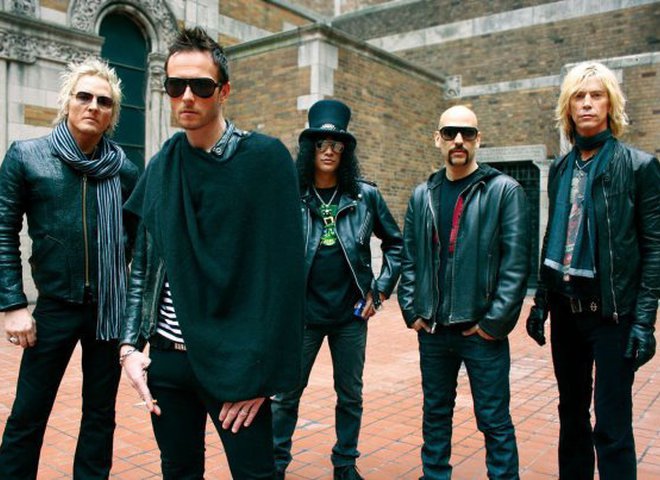 Velvet Revolver