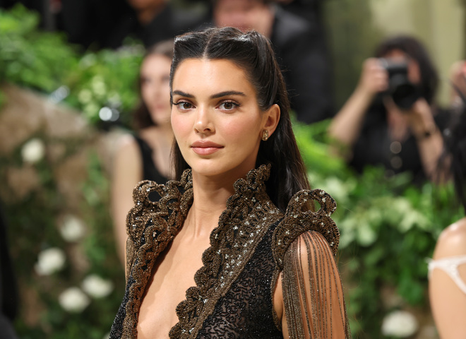 Кендал Дженнер відсвяткувала 30-річчя на розкішній пляжній вечірці