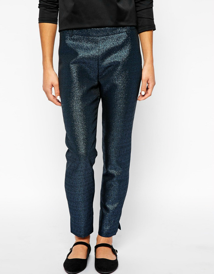 Street style идеи для новогоднего образа: шопинг