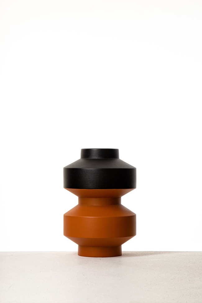 Світильники та вази PRAFORMA