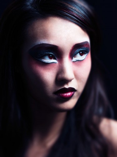 Необычные макияжи