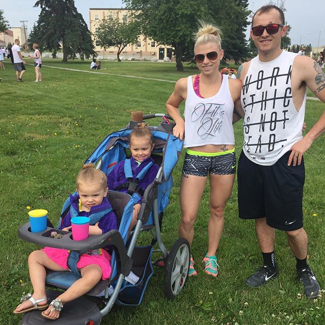 Фітнес-мама bottlesandbarbells