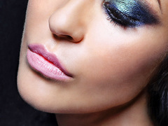 Новорічний макіяж: синій і зелений колір