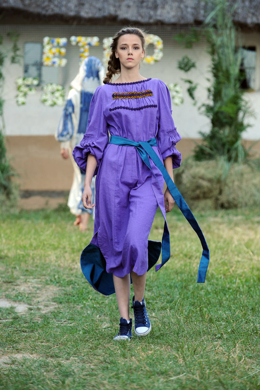 Коллекции Этно-fashion на фестивале «Країна Мрій»: Kostelni