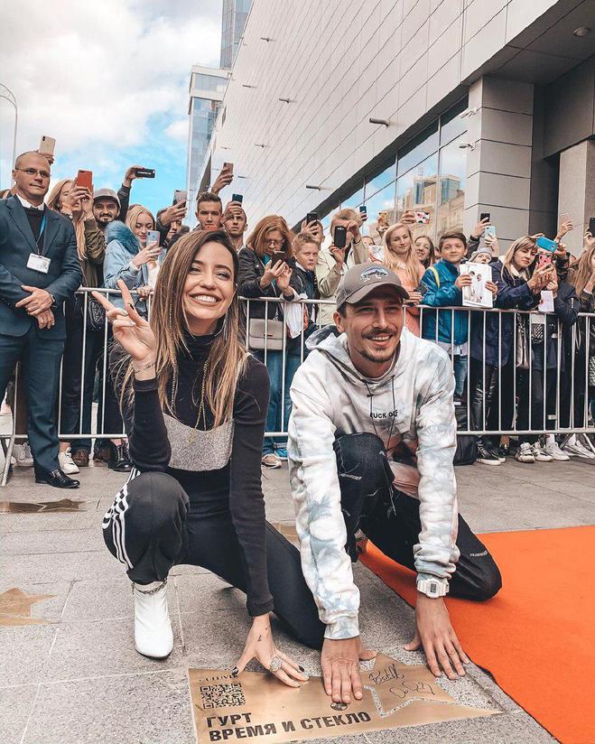 Время и Стекло получили именную звезду на Площади славы в Киеве