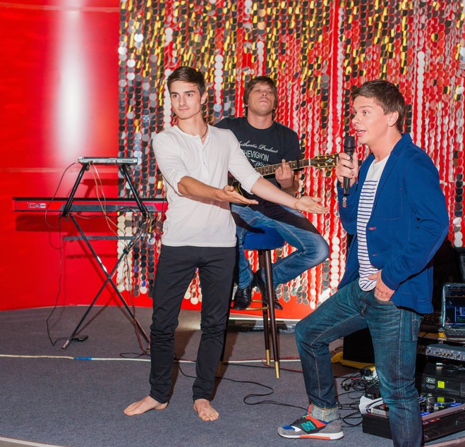 презентація "Світ навиворіт"