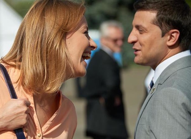 Кравець зізналася, в якому вбранні їй сниться Зеленський