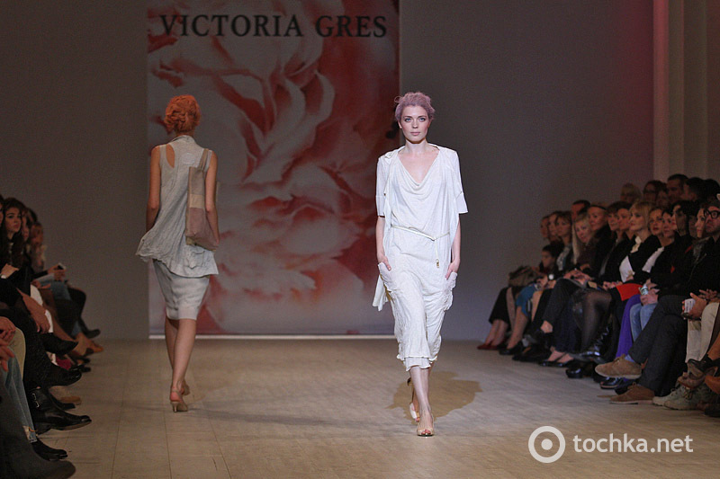 Показ VICTORIA GRES