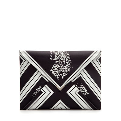 clutches - b&w