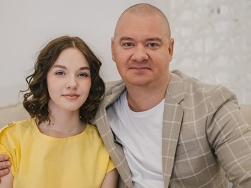 «Доведеться все самій»: Кошовий висловився про переїзд доньки до Мілана