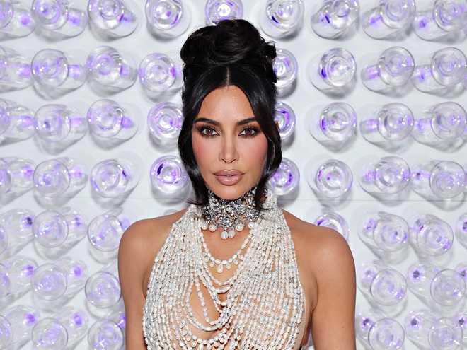 Кім Кардашьян розповіла про свої «червоні прапорці» у стосунках