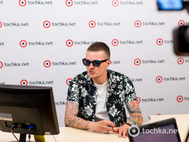 Фронтмен группы O.Torvald Женя Галич