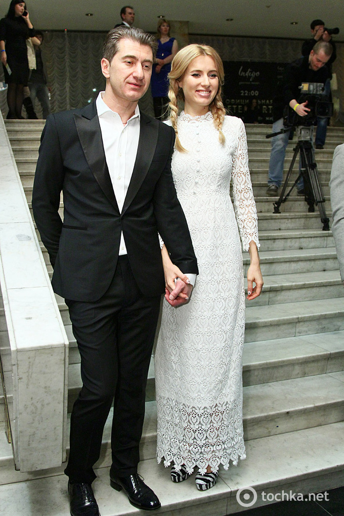 YUNА: 10 лучших платьев