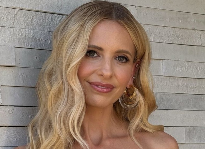 Сара Мішель Геллар знялася у купальнику на відпочинку в Італії