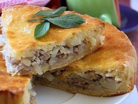 Пирог с мясом и картофелем