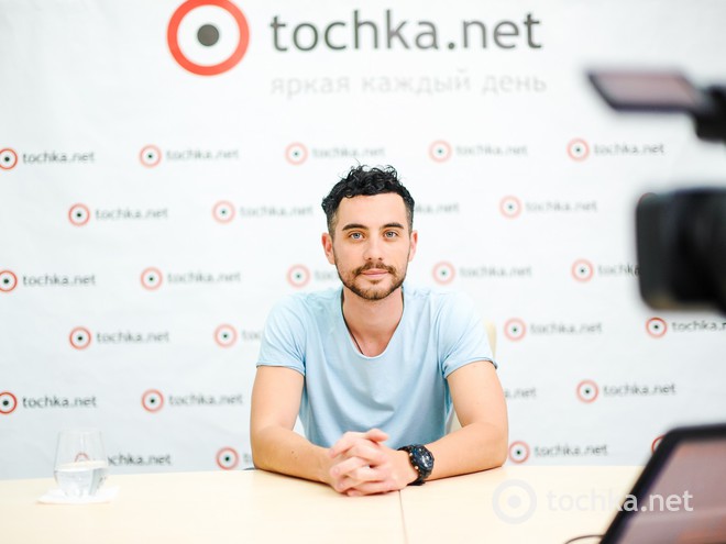 Женя Толочный