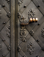 Ремонт дверей