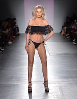 Модные купальники 2017