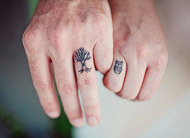 20 идей для свадебных татуировок вместо колец