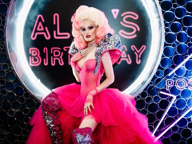 Алла Костромичева в день своего рождения показала Киеву нью-йоркский эпатаж