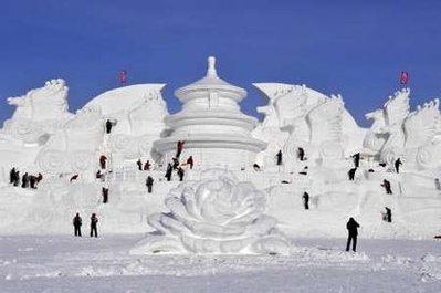из снега и льда(КРУТЬ)