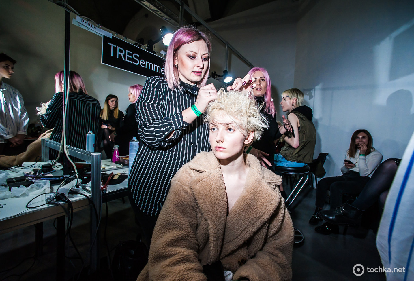 Backstage первого дня UFW FW20/21