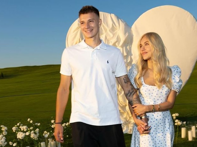 Квіткова показала романтичний кадр з майбутнім чоловіком