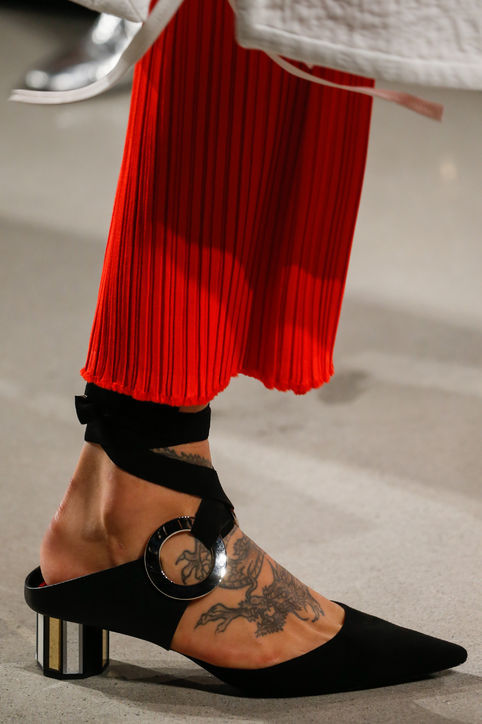 Модная обувь 2016: акцент на щиколотке