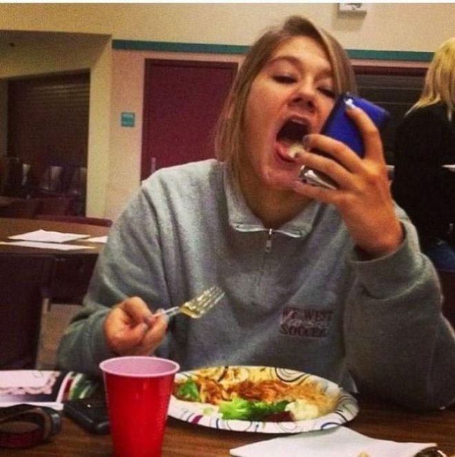 Ни дня без селфи