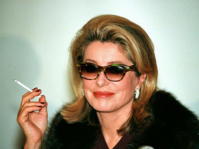 Катрин Денев