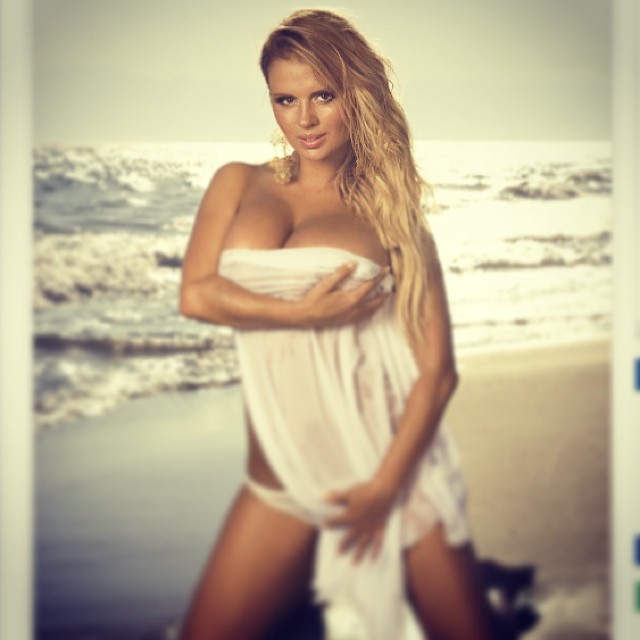 Анна Семенович