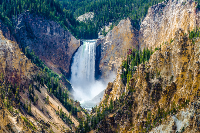 8 самых впечатляющих водопадов мира