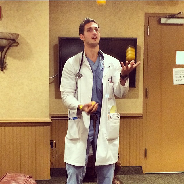 Доктор Майк